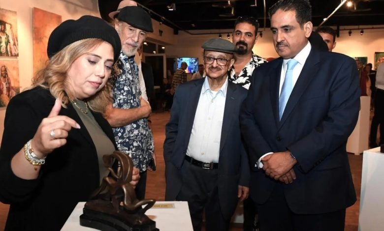 مصر.. فنانو المملكة يزينون معرض “ما وراء الإطار”